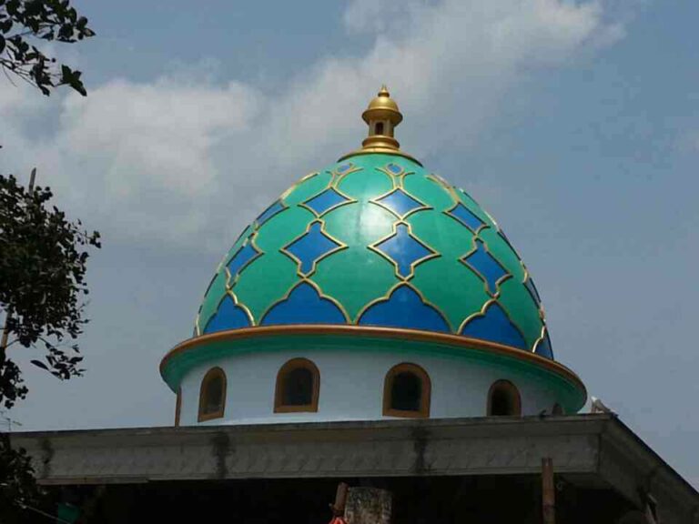 Kubah Masjid Mushola  Putera Dasrim